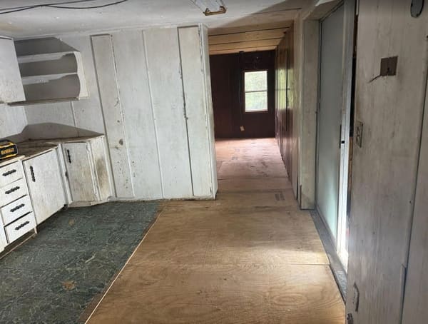 54 Hilltop Church Road photo 4