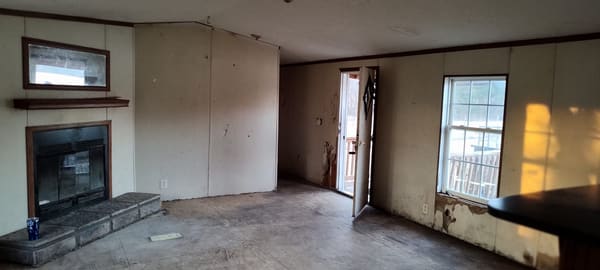 13244 N Seventh Street photo 5