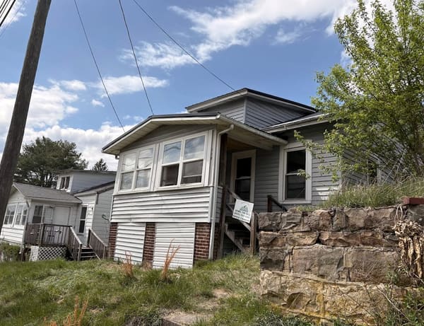 115 Vencil Street photo 2