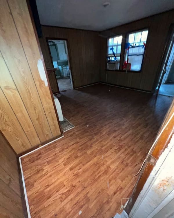 7682 West Point Road photo 5