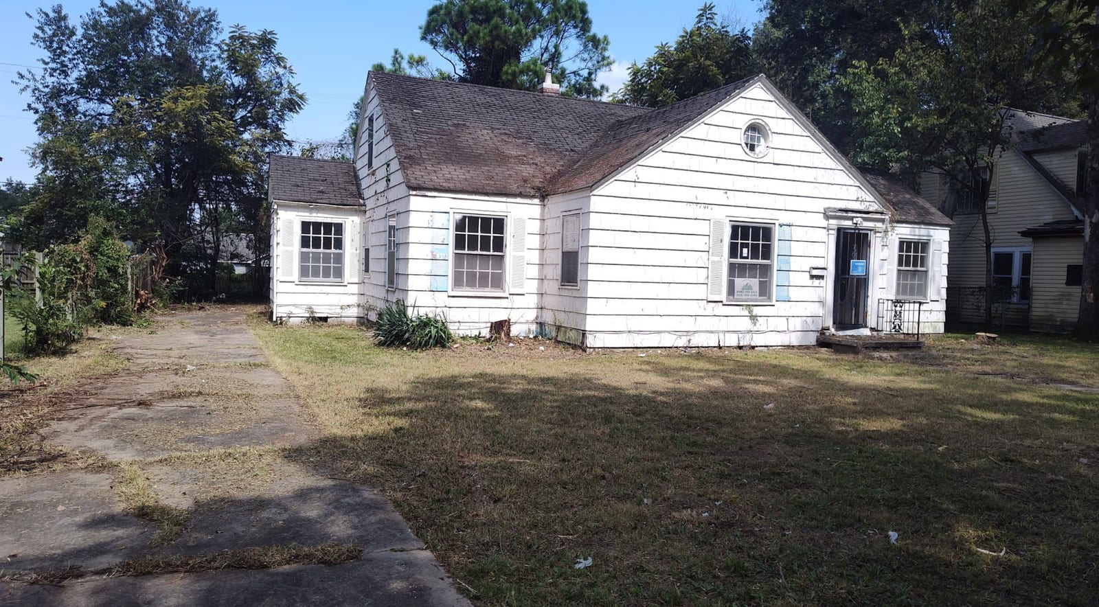 1012 Holly Street