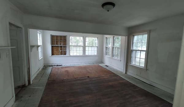 1012 Holly Street photo 6
