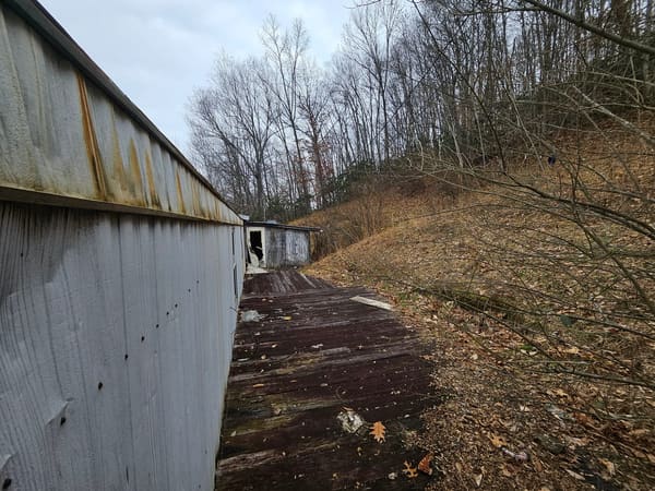 241 Hughes Hollow photo 3