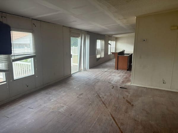 203 Oak Street photo 15