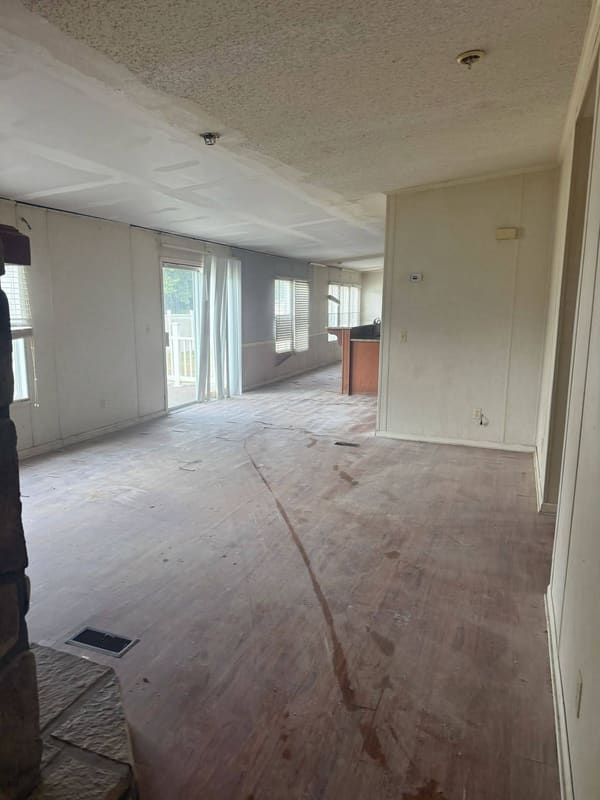 203 Oak Street photo 20