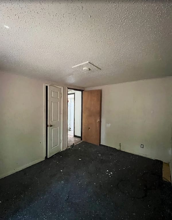 4194 Forest Ave W photo 4