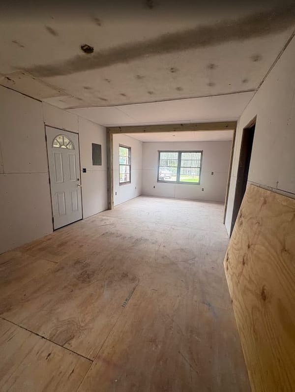 101 Hugh O'Neal Road photo 4