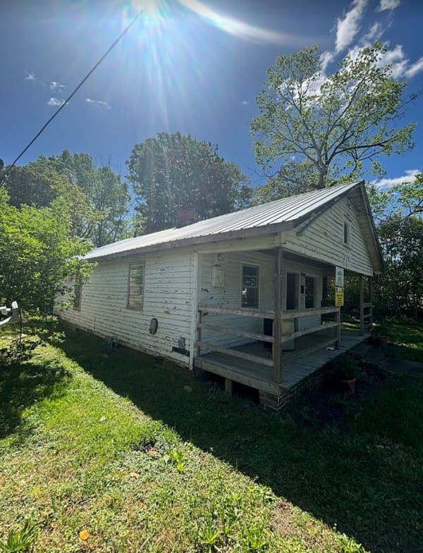 219 Olive St photo 1
