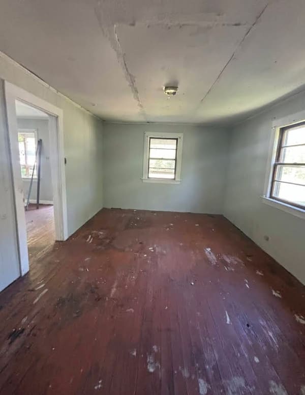219 Olive St photo 5