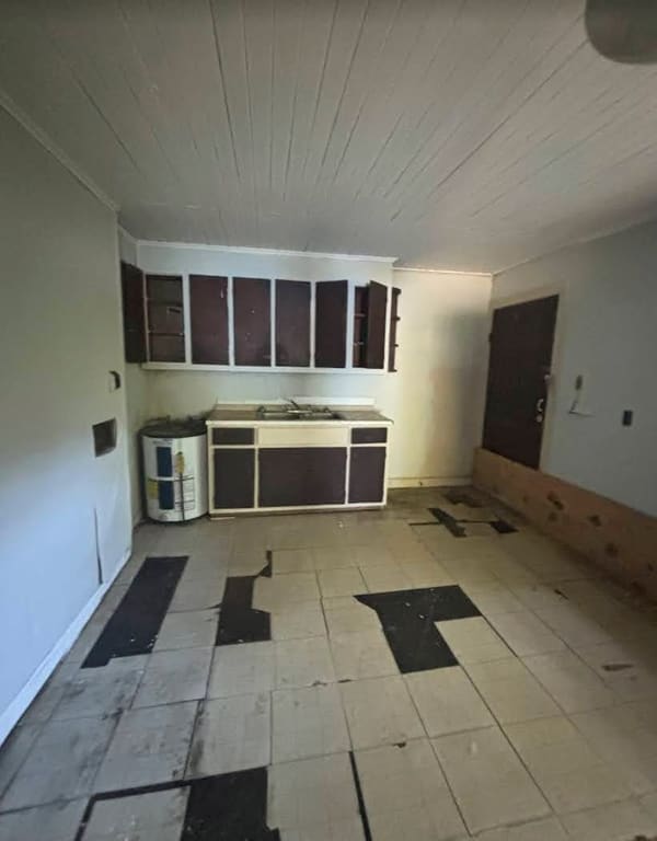 219 Olive St photo 6