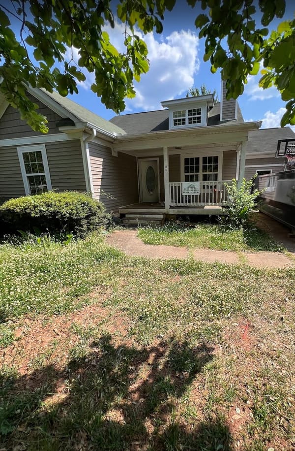 1106 W. Broad Street photo 2