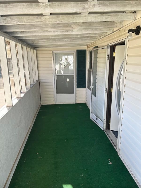 2708 S Brunswick Street photo 4