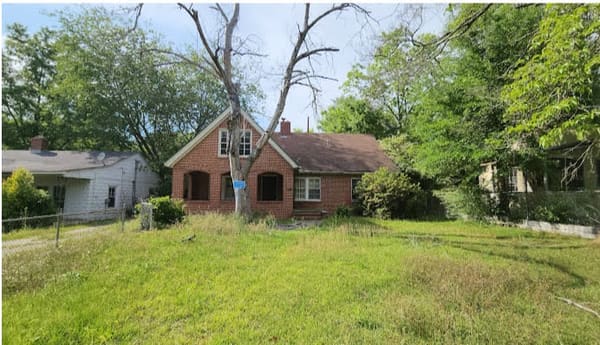 129 Hillcrest Drive photo 2