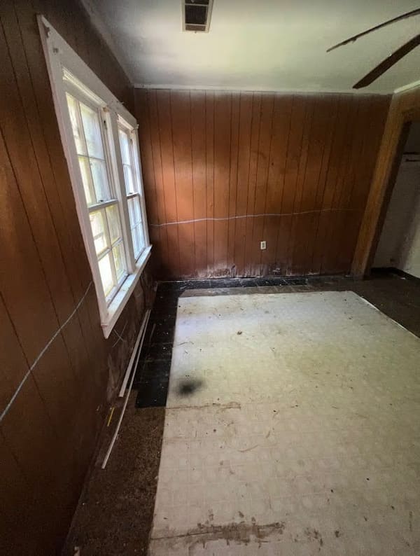 129 Hillcrest Drive photo 9