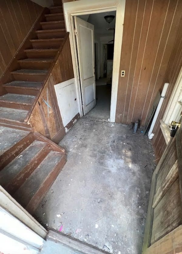 129 Hillcrest Drive photo 13
