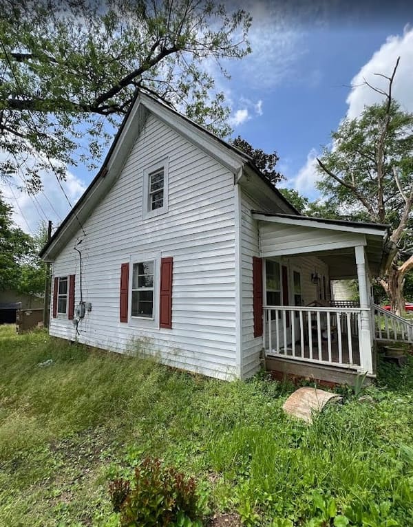 54 Montgomery Street photo 2