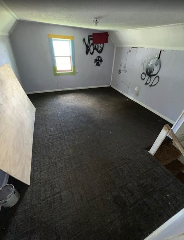 54 Montgomery Street photo 7
