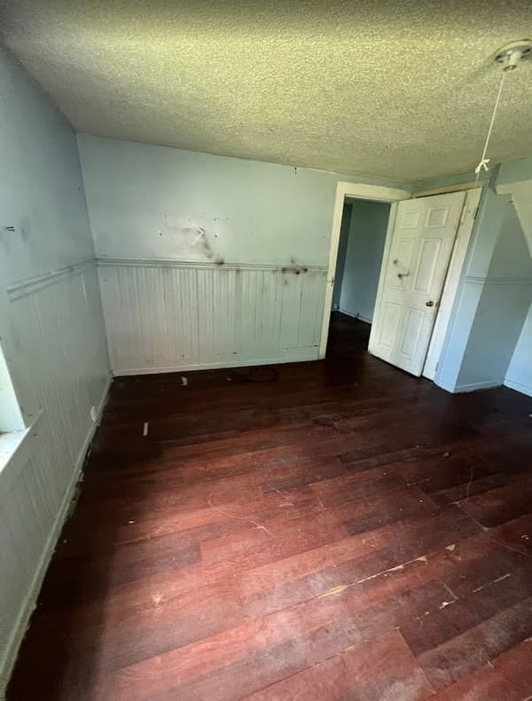 54 Montgomery Street photo 9