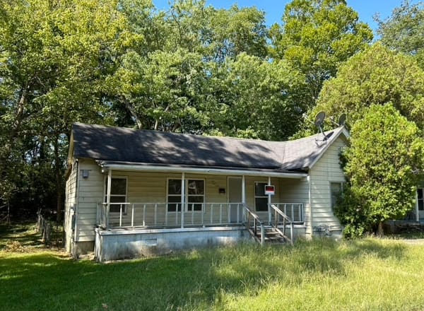 307 Walnut Street photo 2