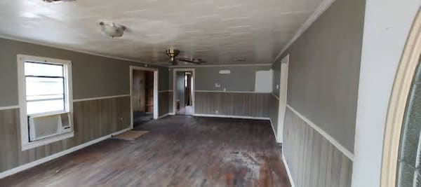 674 Tate Street photo 3