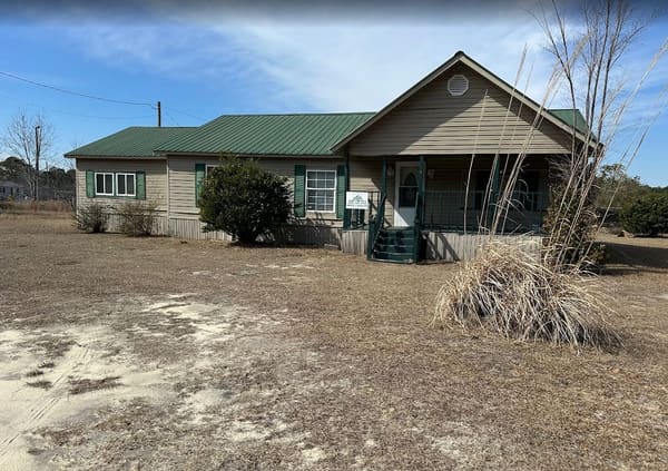 2425 Dixie Acres photo 1