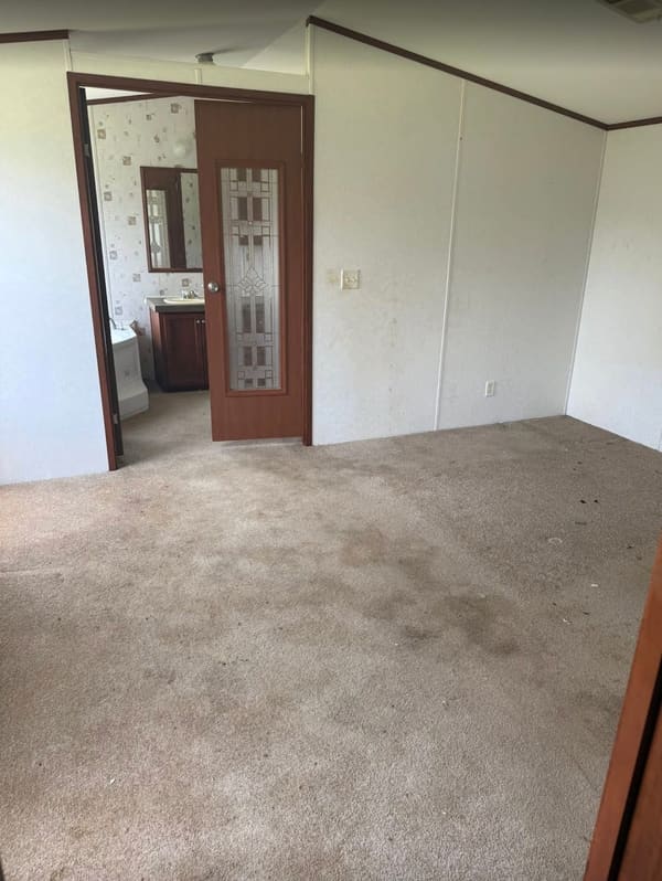 236 Hempstead 203 photo 5