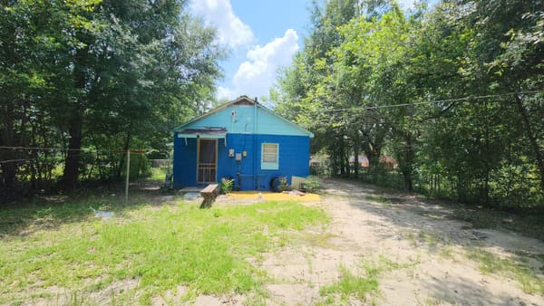 1331 E Tift Avenue photo 3