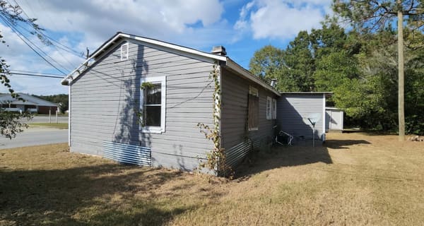 2114 S Madison Street photo 3