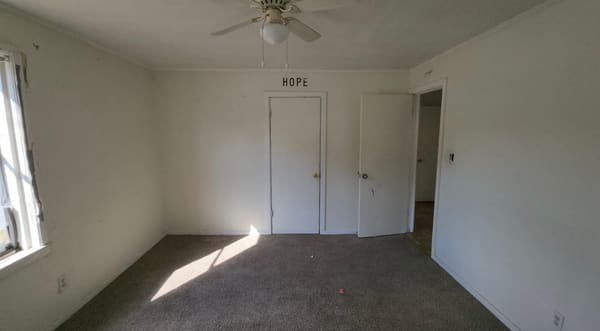 2114 S Madison Street photo 8