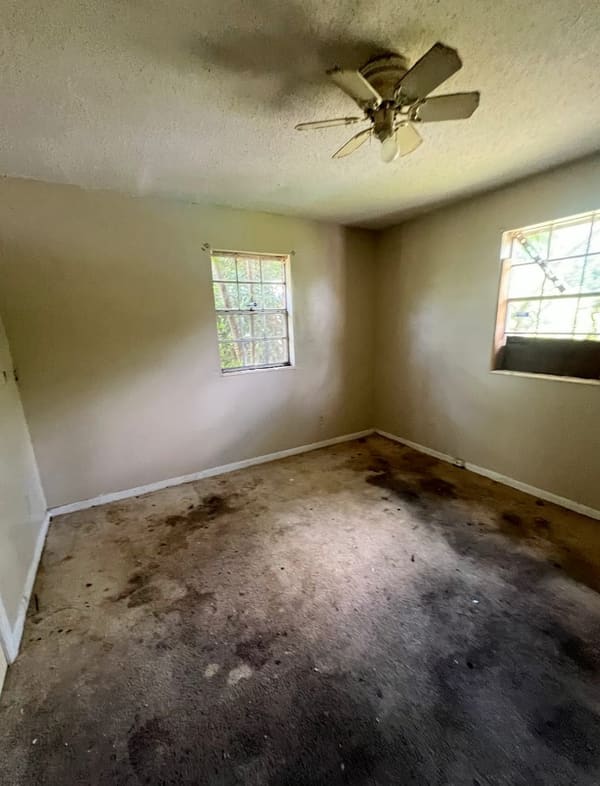 916 Jamestown Drive photo 8