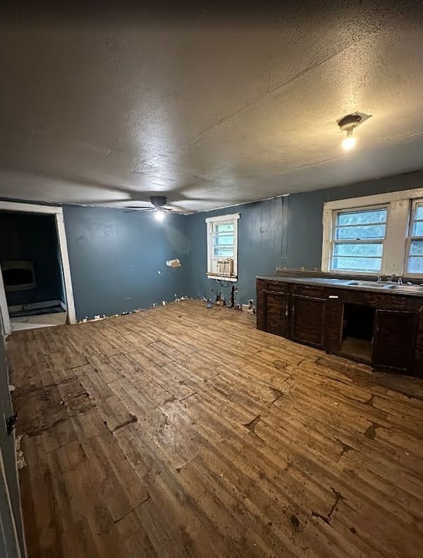 752 Georgia Pacific Road photo 3