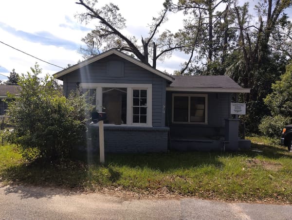 747 East Force Street photo 1