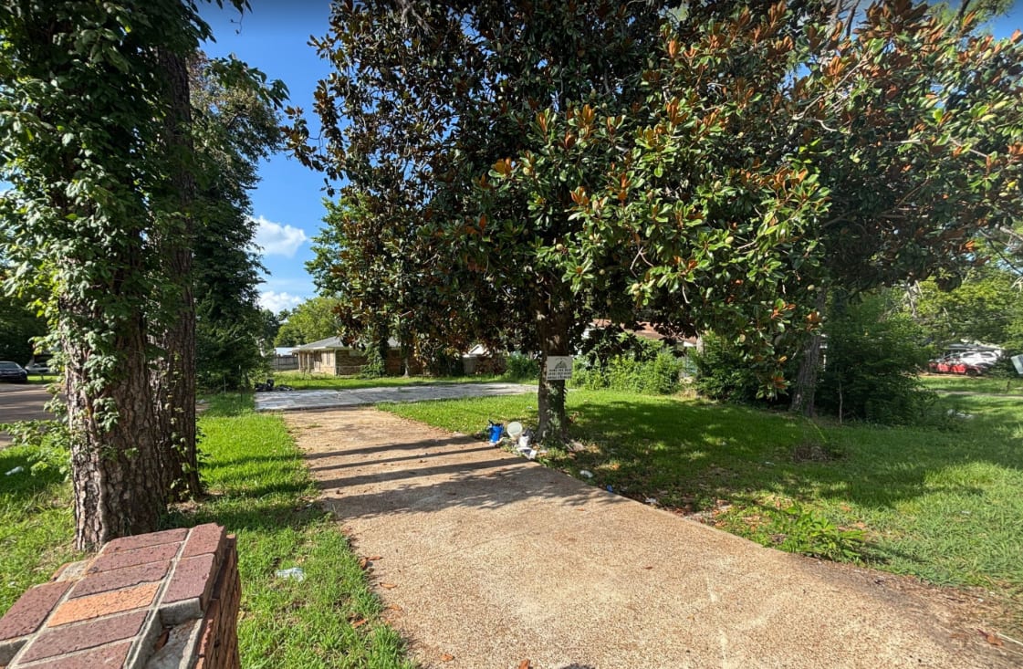 262 W. 11th St, Lot 1