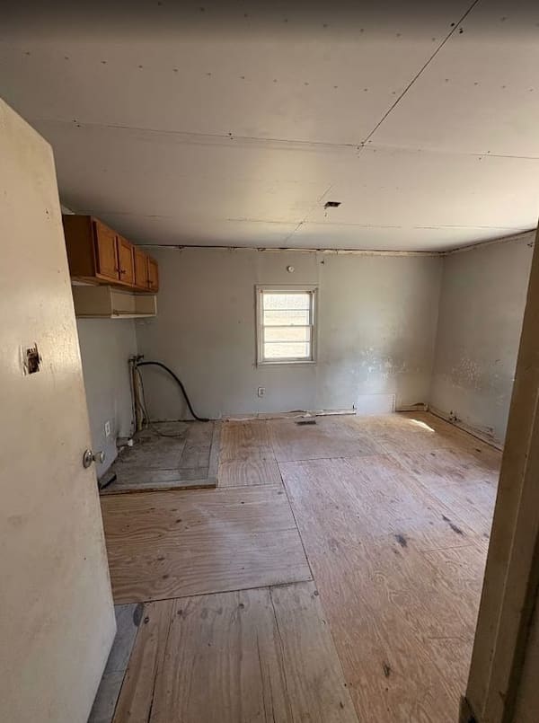 702 Martin Luther King Jr Drive photo 11