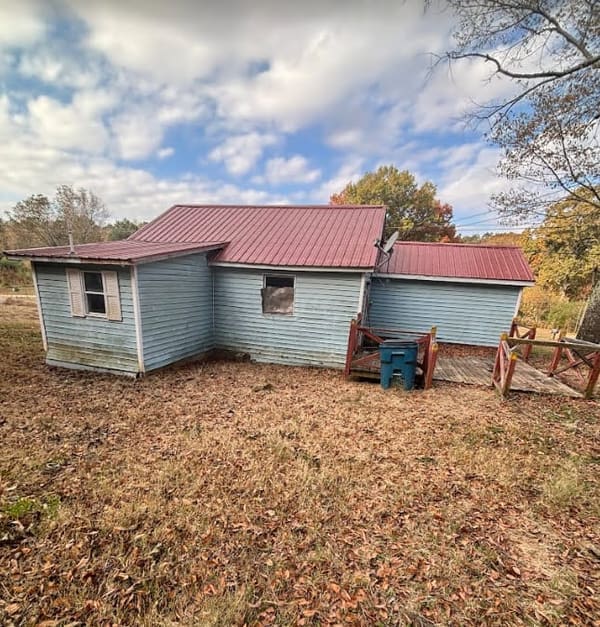 4565 Hamilton St  photo 3