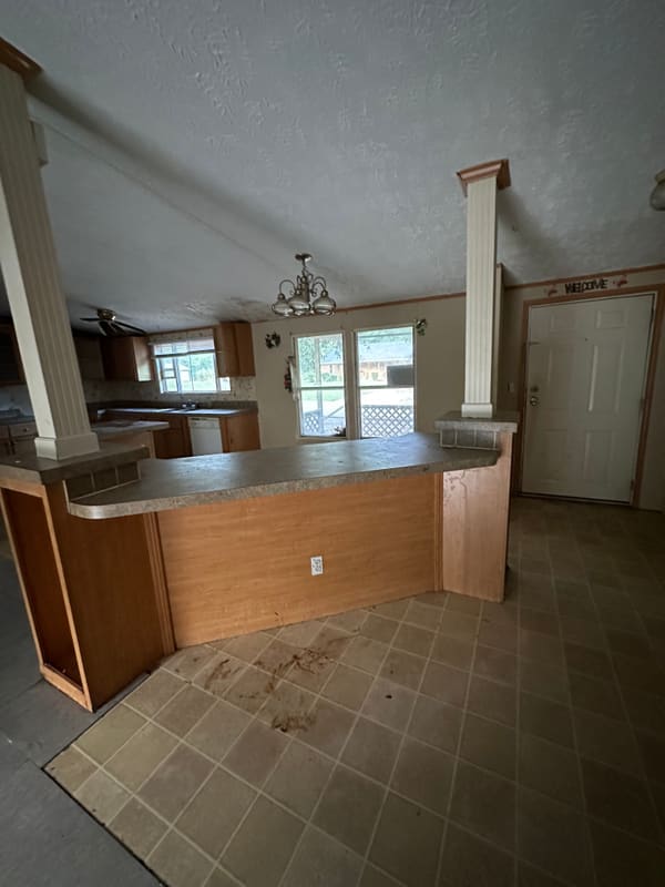 104 Appleridge Road photo 4