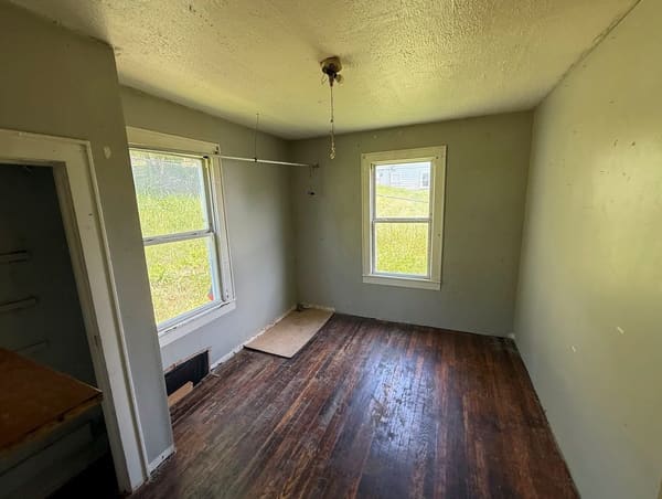 127 Whitley Street photo 6