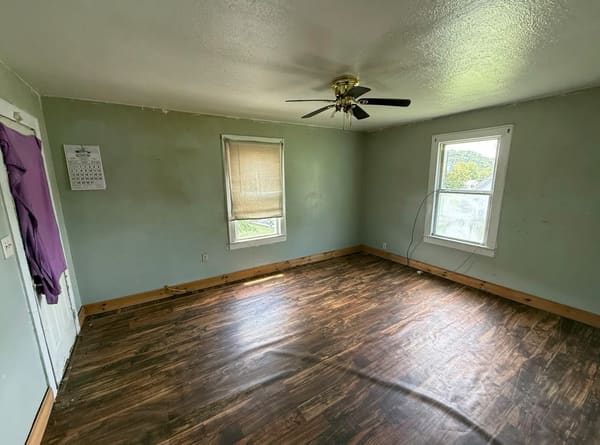 127 Whitley Street photo 9