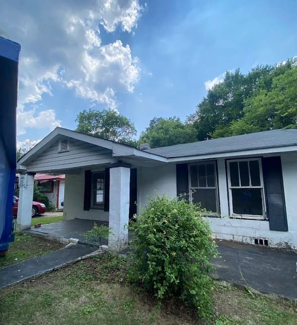 406 Carver Avenue photo 1