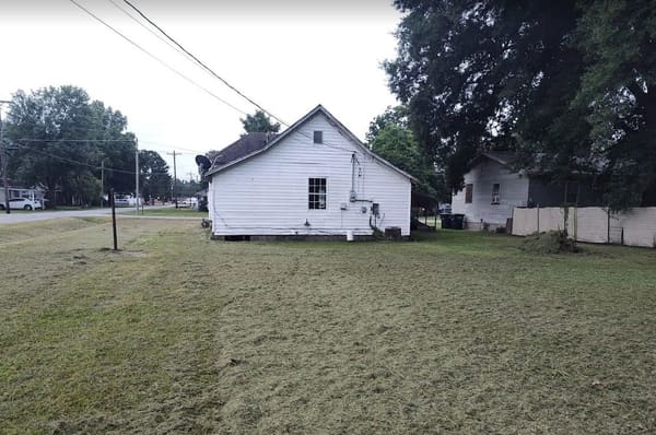 790 E Jackson Street photo 3