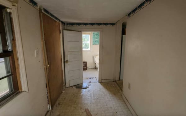 501 N Miller Street photo 7