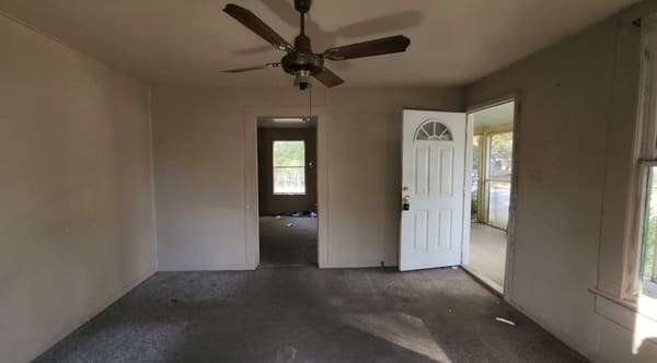 501 N Miller Street photo 9