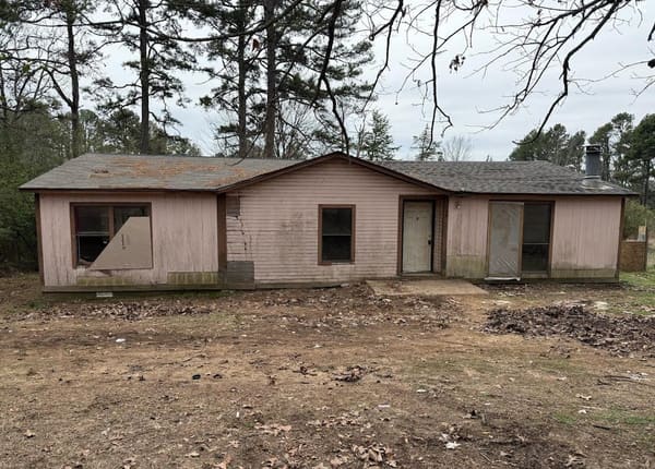 16 Oakwood Drive photo 1