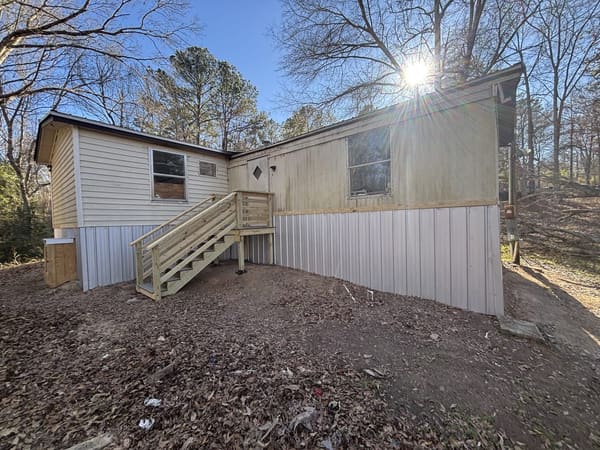 569 Forestwood Drive photo 4