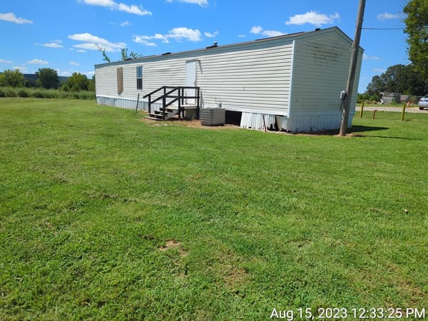 901 C West McKenzie Avenue photo 2