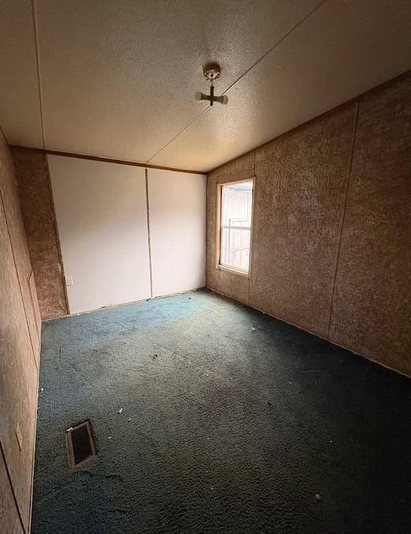 2320 Roda Road photo 11