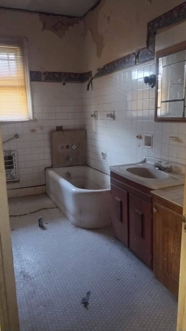 1318 S Laurel Street  photo 4