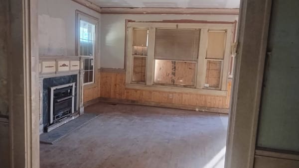1318 S Laurel Street  photo 6