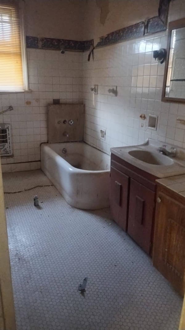 1318 S Laurel Street  photo 8