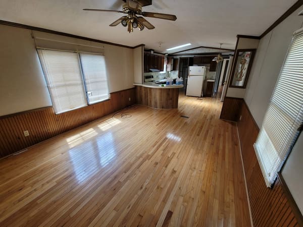 207 Chatham Drive photo 4